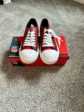 FOCO Kansas City Chiefs sneakers Red & White US 6 Like New
